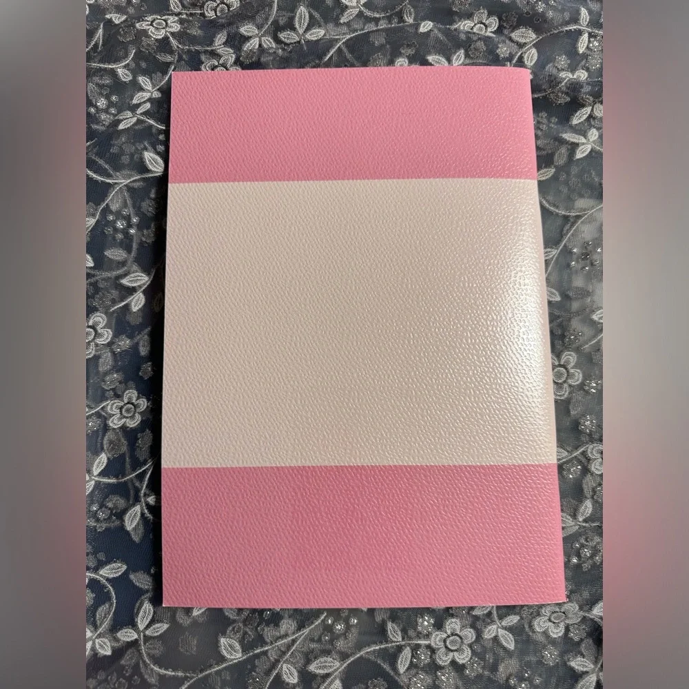2025 - 2026 Monthly Planner Measures 9 1/2 X 7 Soft Cover